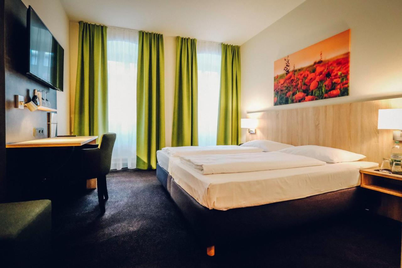 באמברג Hotel Europa מראה חיצוני תמונה